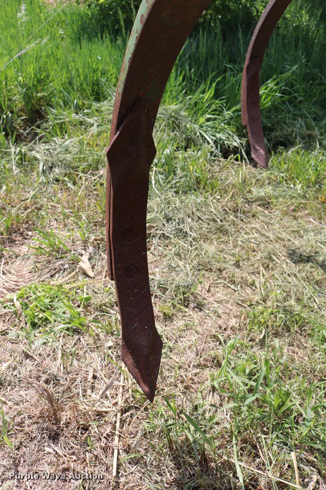 image for item DD8804 John Deere EO100 chisel