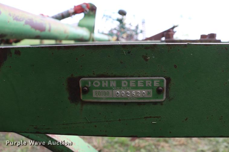 image for item DD8804 John Deere EO100 chisel
