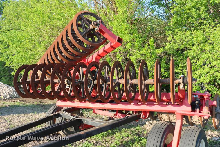 image for item DD8805 Sterling soil packer