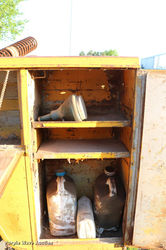 image for item DD8806 Stahl utility bed trailer