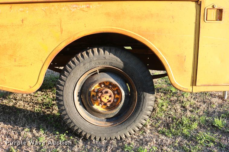 image for item DD8806 Stahl utility bed trailer