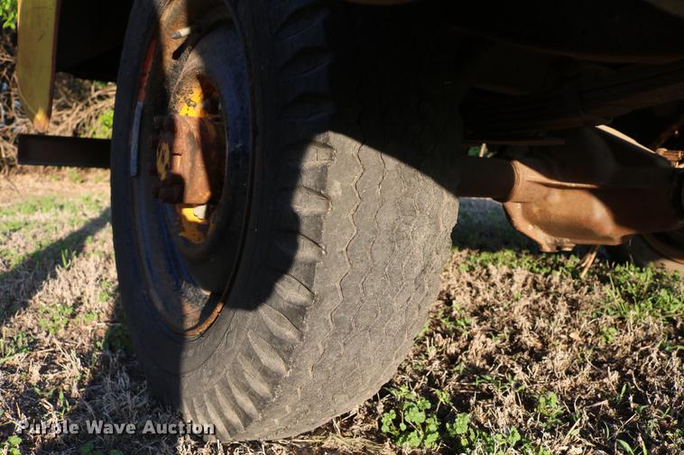 image for item DD8806 Stahl utility bed trailer