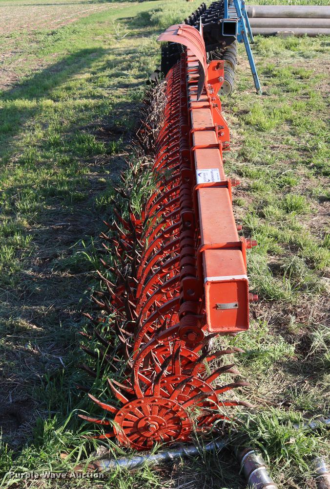 image for item DD8809 Yetter 3421 rotary hoe