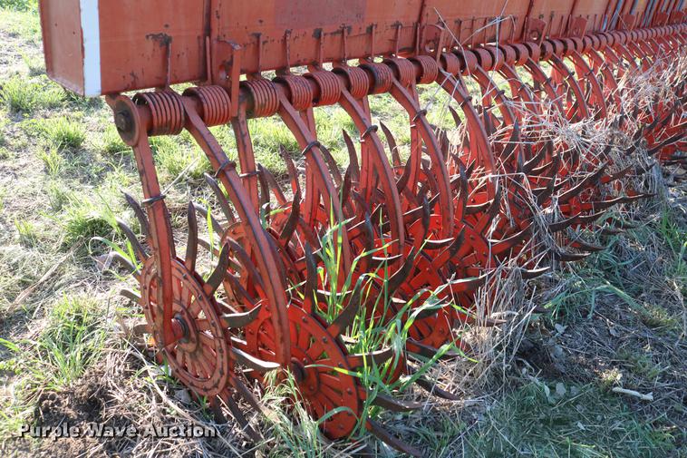 image for item DD8809 Yetter 3421 rotary hoe