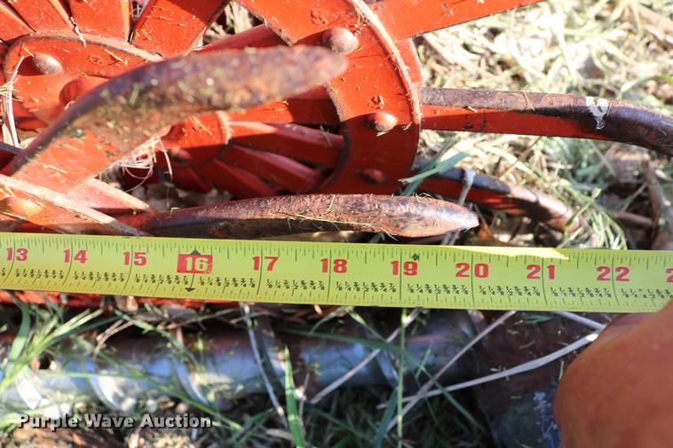 image for item DD8809 Yetter 3421 rotary hoe