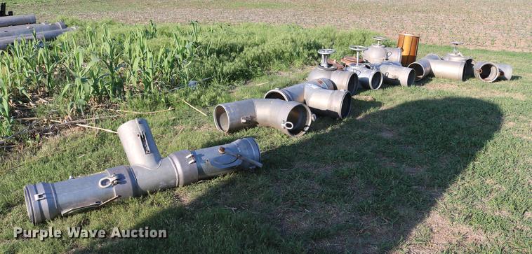 image for item DD8811 Irrigation pipe and fittings