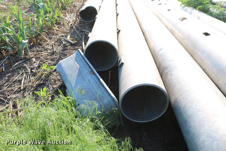 image for item DD8811 Irrigation pipe and fittings