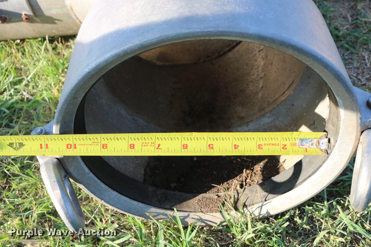 image for item DD8811 Irrigation pipe and fittings