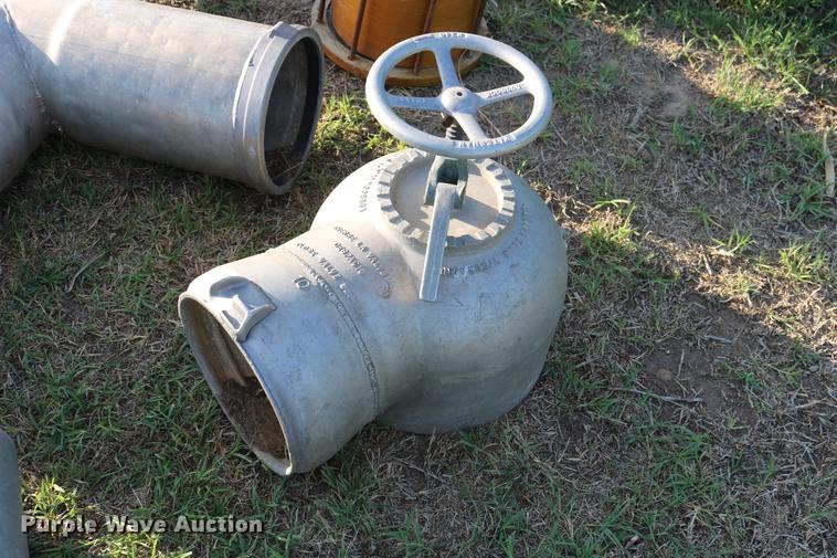 image for item DD8811 Irrigation pipe and fittings