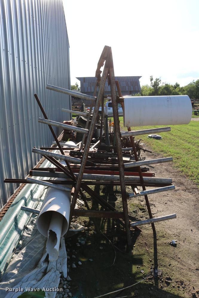 image for item DD8813 Iron rack