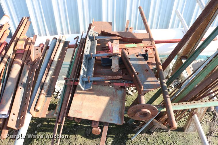 image for item DD8813 Iron rack