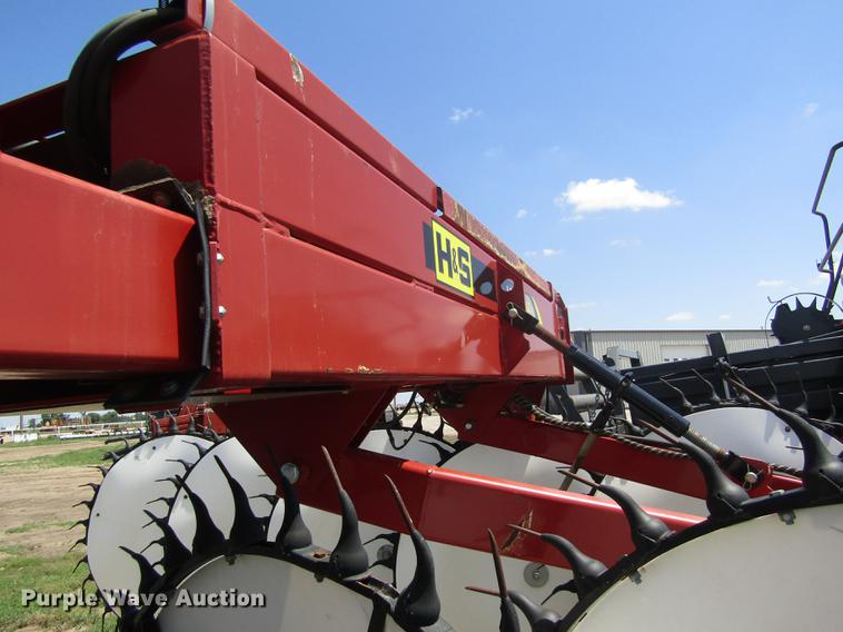 image for item DD8817 2012 H&S HDII hay rake