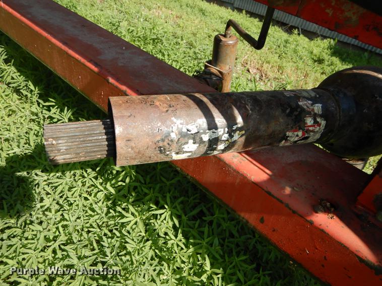 image for item DE1737 Gehl CB1060 forage harvester