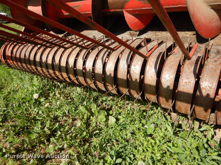 image for item DE1738 Gehl 1060 forage harvester