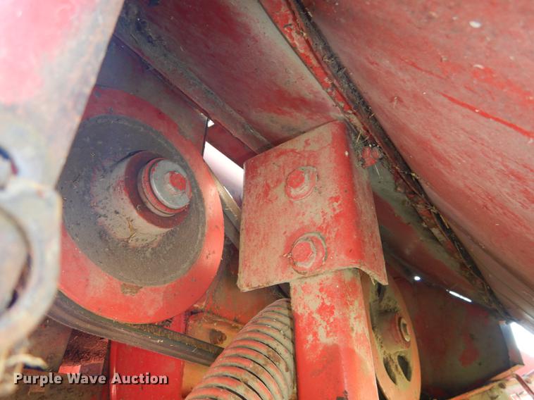 image for item DE1738 Gehl 1060 forage harvester