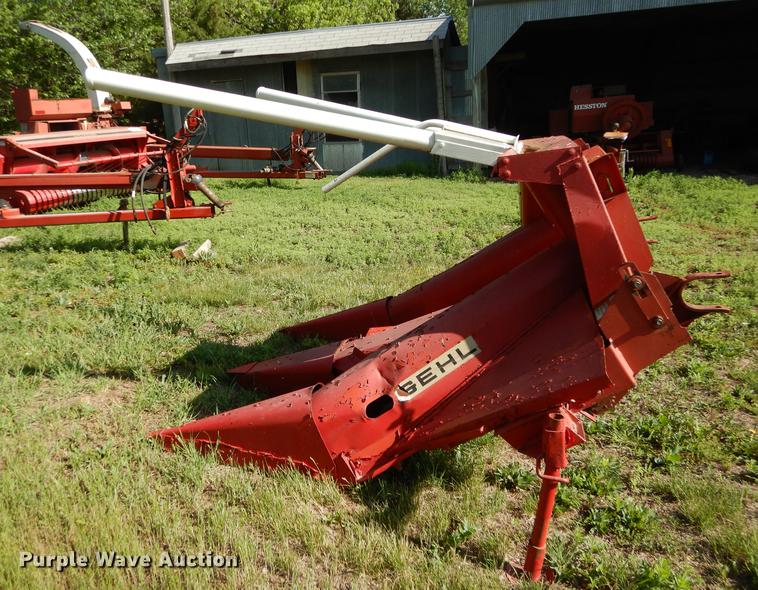 image for item DE1739 Gehl TR3038 silage head