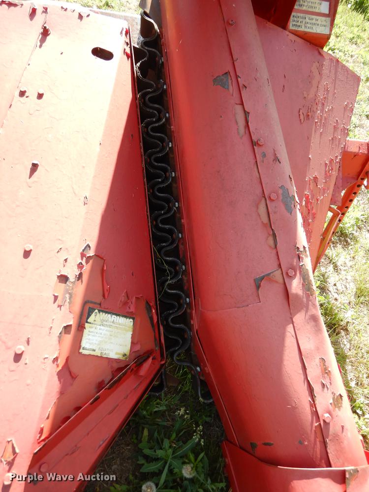 image for item DE1739 Gehl TR3038 silage head