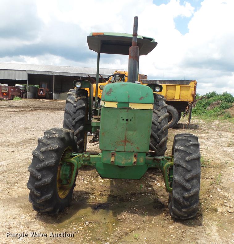 image for item DE3666 John Deere 3130 HFWD tractor