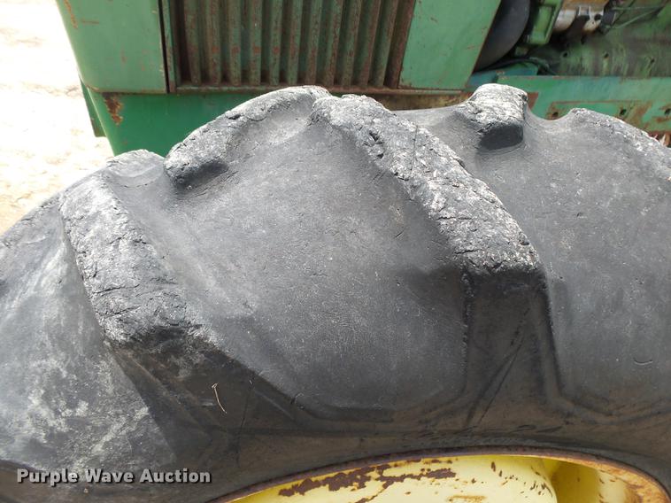 image for item DE3666 John Deere 3130 HFWD tractor