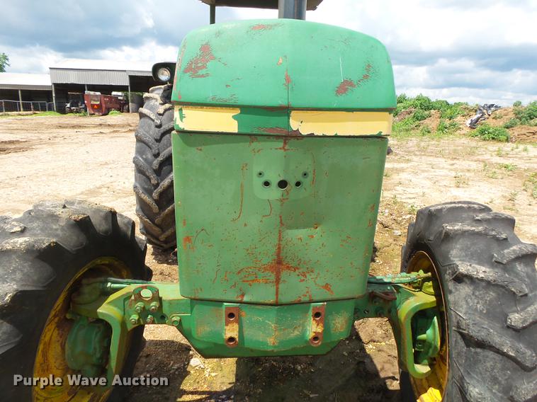 image for item DE3666 John Deere 3130 HFWD tractor