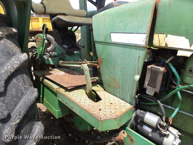 image for item DE3666 John Deere 3130 HFWD tractor