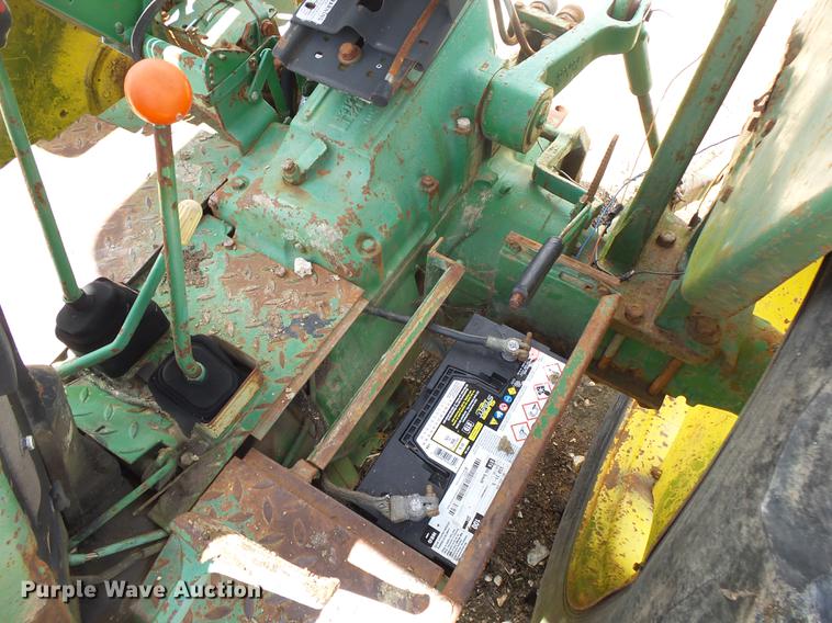 image for item DE3666 John Deere 3130 HFWD tractor