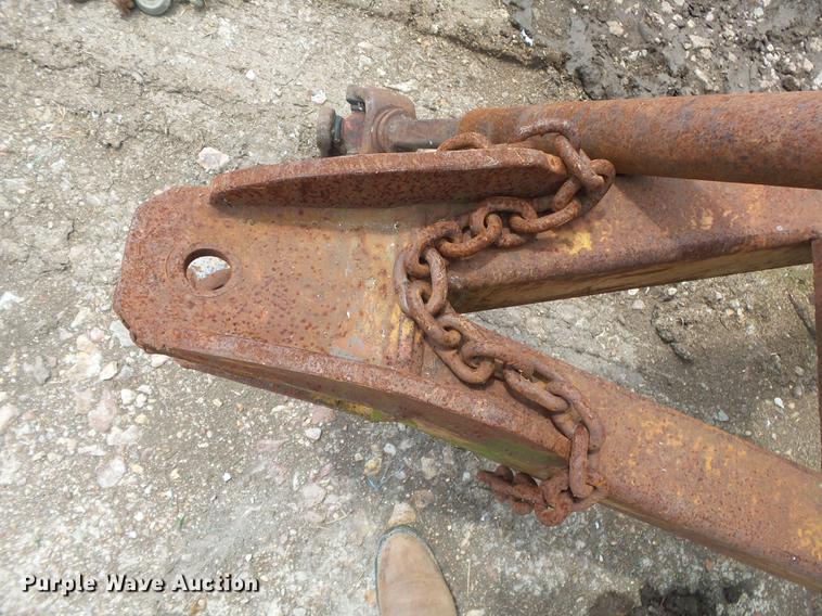 image for item DE3667 HayBuster 256 Plus II bale processor