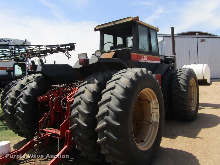 image for item DE6815 1979 Versatile 835 4WD tractor