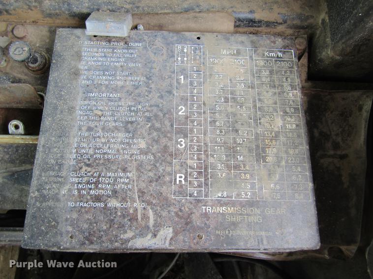 image for item DE6815 1979 Versatile 835 4WD tractor