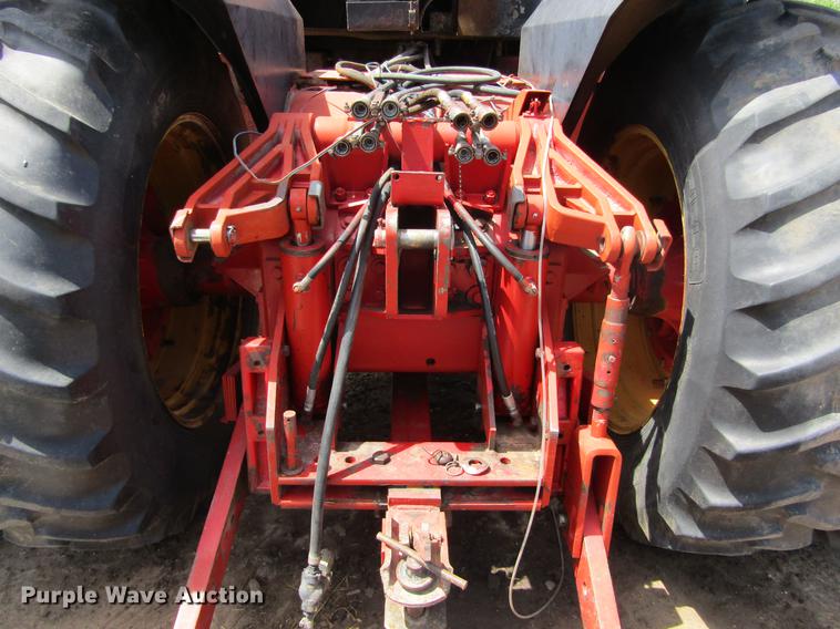 image for item DE6815 1979 Versatile 835 4WD tractor