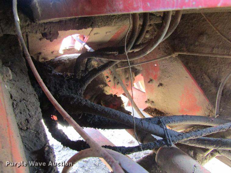 image for item DE6815 1979 Versatile 835 4WD tractor