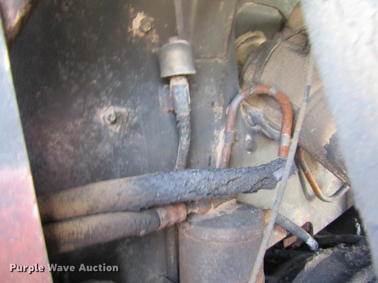 image for item DE6815 1979 Versatile 835 4WD tractor