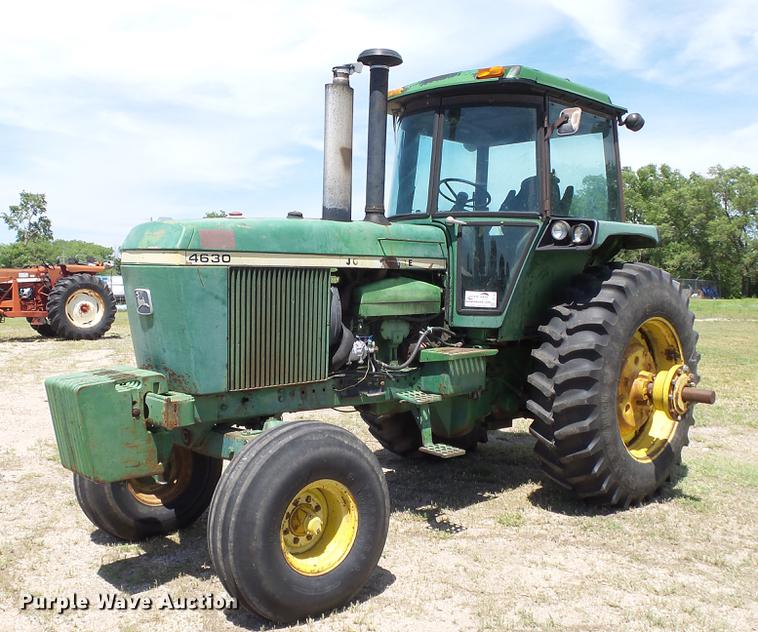 image for item DE7102 1976 John Deere 4630 tractor