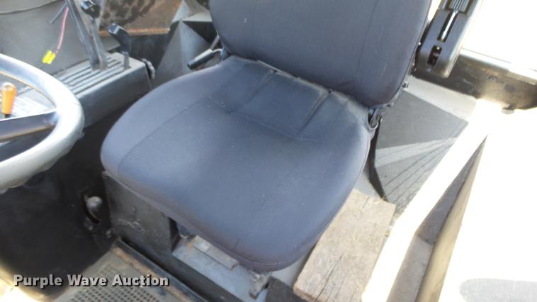 image for item DE7102 1976 John Deere 4630 tractor