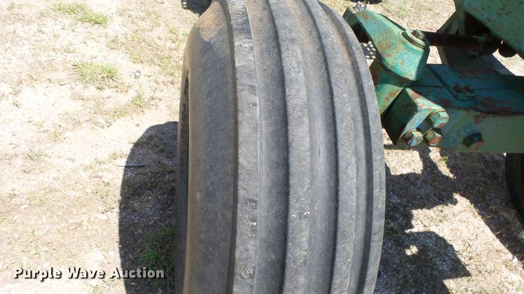 image for item DE7102 1976 John Deere 4630 tractor