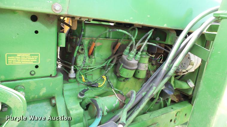 image for item DE7104 John Deere 2510 tractor