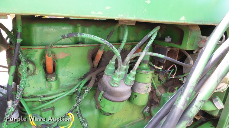 image for item DE7104 John Deere 2510 tractor