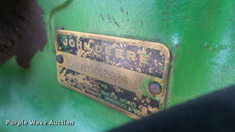 image for item DE7104 John Deere 2510 tractor