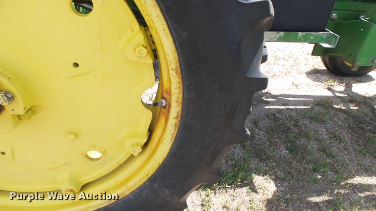 image for item DE7104 John Deere 2510 tractor