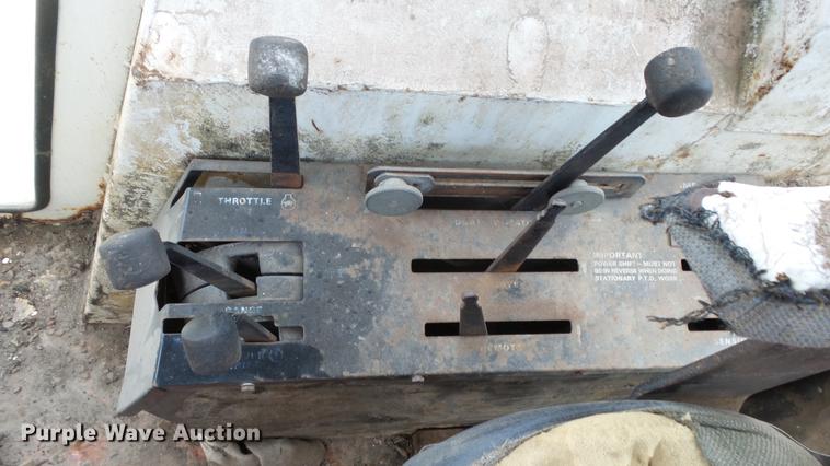 image for item DE7106 1976 Case 1070 tractor