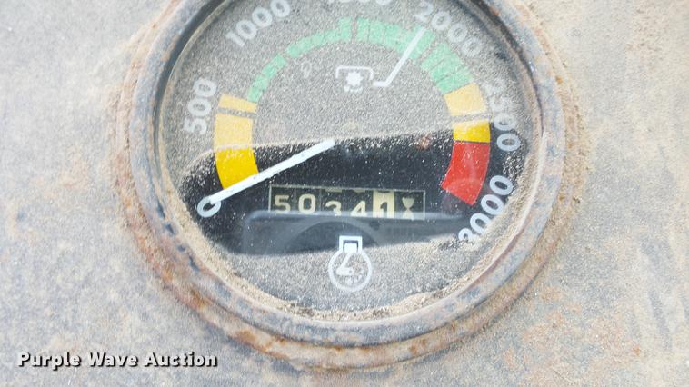 image for item DE7106 1976 Case 1070 tractor