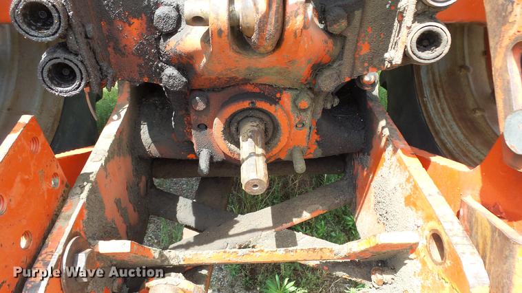image for item DE7106 1976 Case 1070 tractor