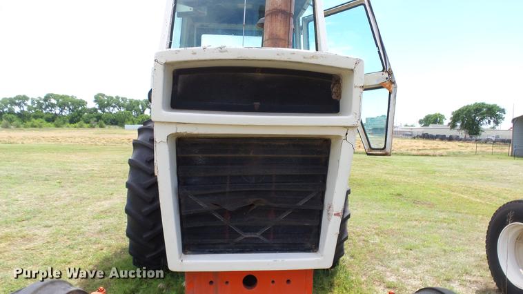 image for item DE7106 1976 Case 1070 tractor