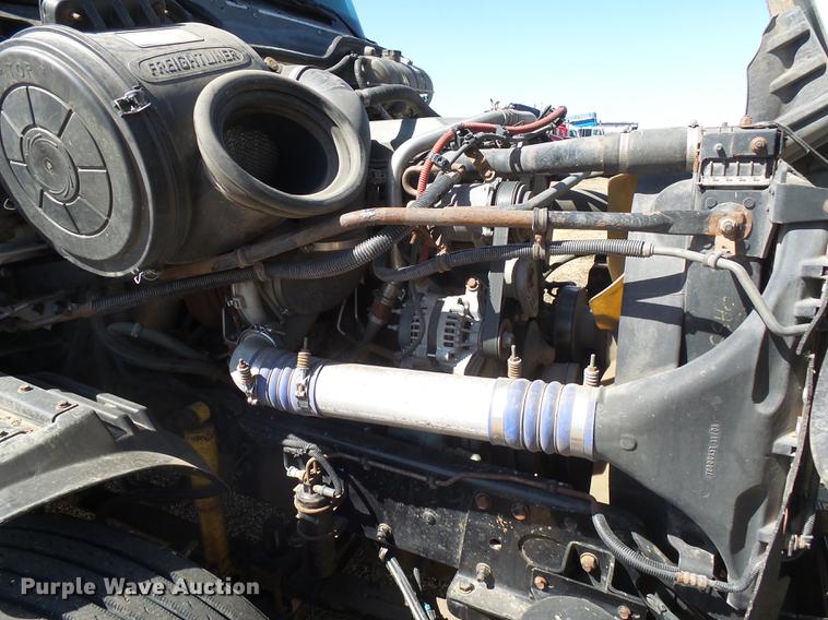 image for item DX9077 2007 Freightliner Columbia Heritage Edition silage truck