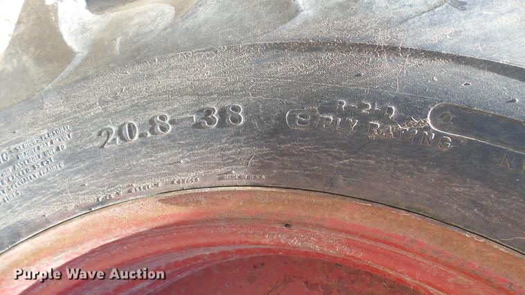 image for item DX9357 1980 International 1586 tractor