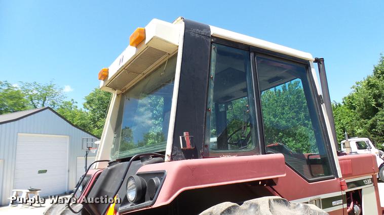 image for item DX9357 1980 International 1586 tractor
