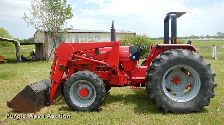 image for item EI9176 2005 McCormick C90 tractor