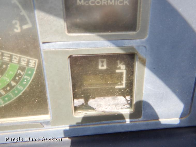 image for item EI9176 2005 McCormick C90 tractor