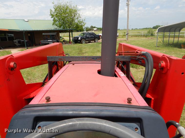 image for item EI9176 2005 McCormick C90 tractor