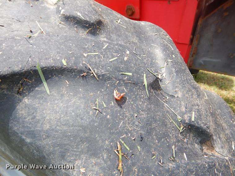 image for item EI9176 2005 McCormick C90 tractor